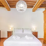 Apartment Il Coro - Vivere La Storia Di