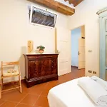 Apartment Il Coro - Vivere La Storia Di Lucca