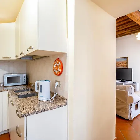 Apartment Il Coro - Vivere La Storia Di Lucca